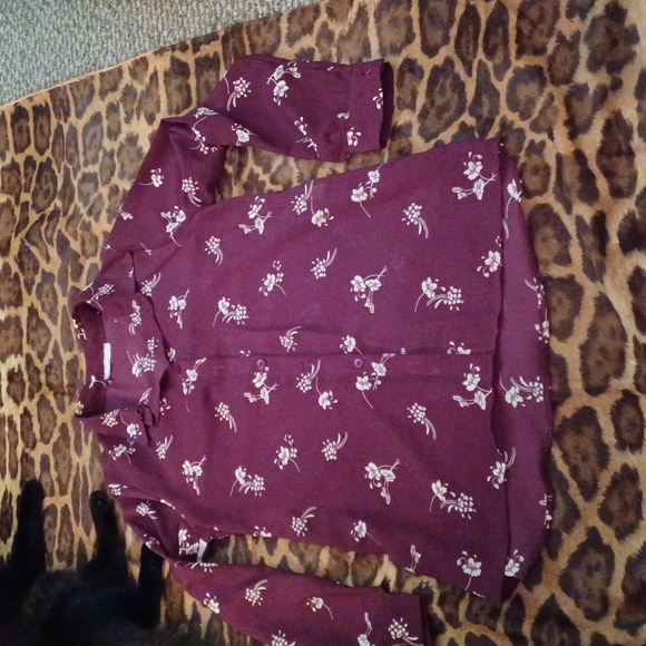 Burgundy blouse, size m/l - Picture 3 of 4